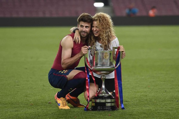 Shakira y Piqué celebran doblete del Barcelona